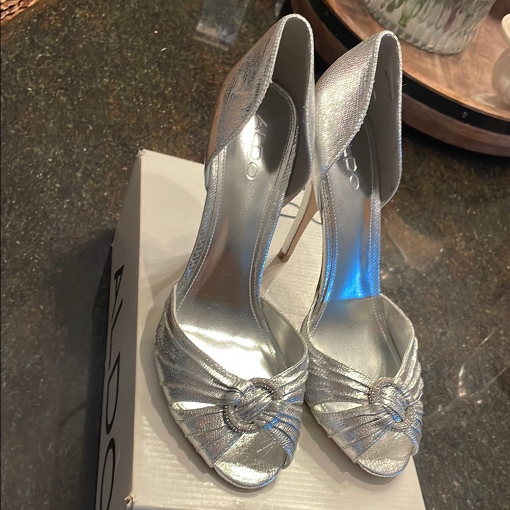Aldo Silver leather dorsay  Peep-Toe Heels with Twisted crystal Detail